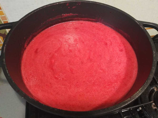 Желе из красной смородины