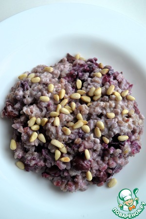 Каша из булгура с ягодами