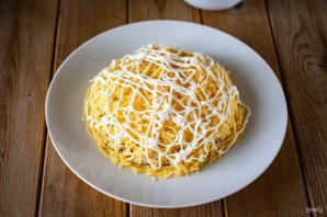 Салат "Черепаха" с консервами