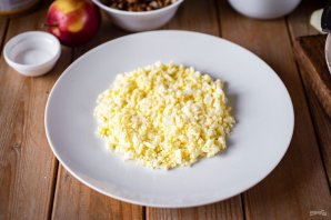 Салат "Черепаха" с консервами