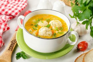 Суп с фрикадельками