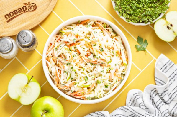 Салат из капусты с яблоком Салат из капусты с яблоком