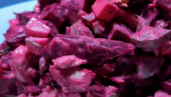Не винегрет, а новый хит из свеклы. Салат «На Здоровье» за 15 минут.